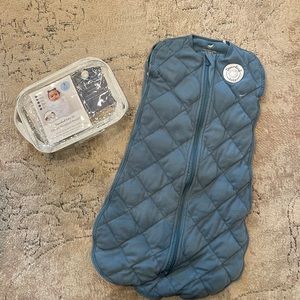 Dreamland baby weighted swaddle
